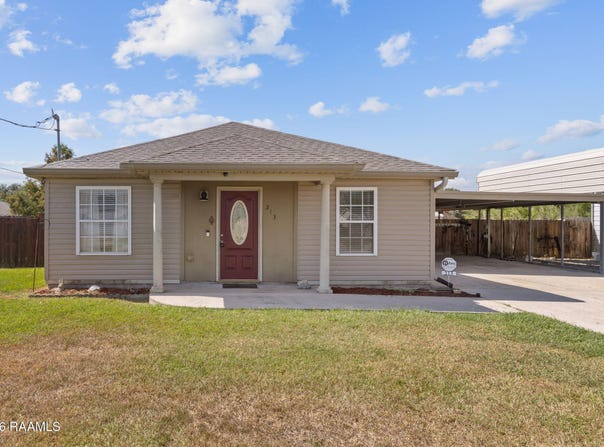 213 Meda Road, Duson, LA 70529