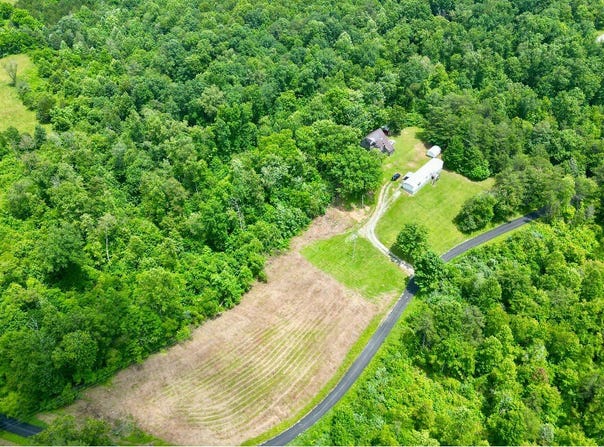 1496 Conrad Cemetary Road, Somerset, KY 42503