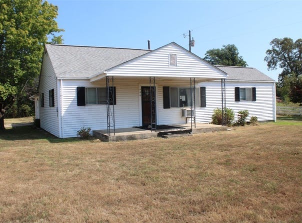 404 Cedar Street, Marshall, AR 72650