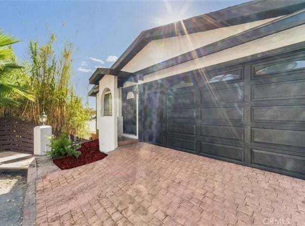 10945 Mountair, Los Angeles, CA 91042