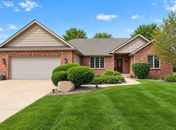 501 Highpoint Circle N, Bourbonnais, IL 60914