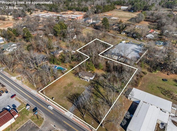 2622 Highway 411, Fairmount, GA 30139