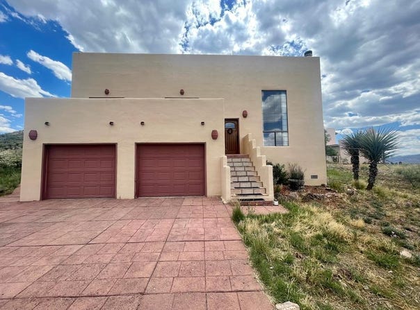 1018 Matewan Dr, Alpine, TX 79830