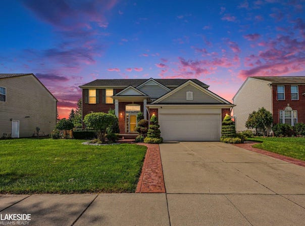 56543 Hastings Drive, Macomb, MI 48042