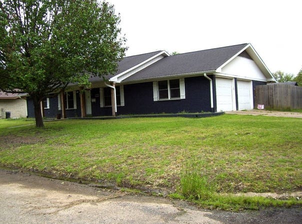 1511 LEONA DR, Ashdown, AR 71822