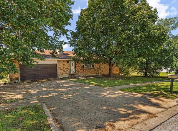 3605 SE Colorado AVE, Topeka, KS 66605
