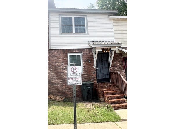 201 Colony Dr #28, Enterprise, AL 36330