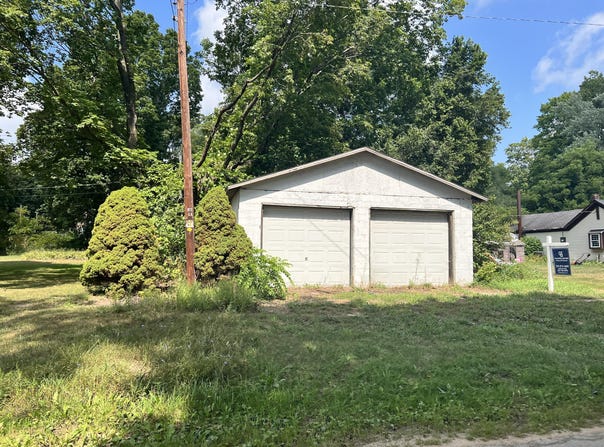 1580 E HAMMETT ROAD, HART, MI 49420