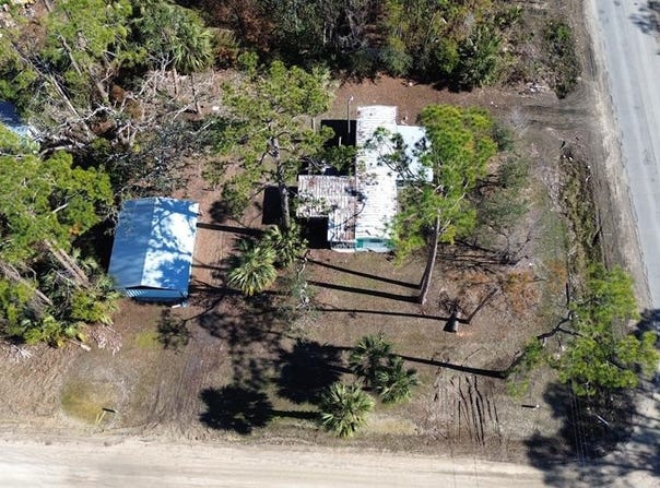 803 SE First Ave, Steinhatchee, FL 32359