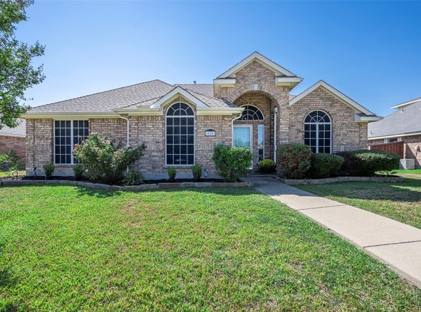10201 Evergreen Drive, Rowlett, TX 75089