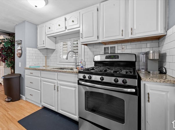1600 W SPRING St, Salt Lake City, UT 84116