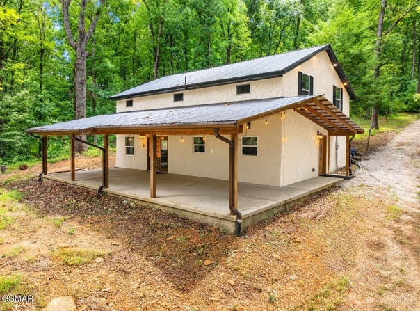 148 Chimney Rock Lane, Duff, TN 37729