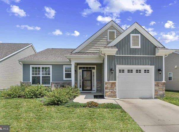 01 FAIRMONT Lane, DOVER, DE 19904