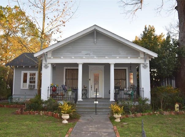 705 E Lamar, CROCKETT, TX 75835