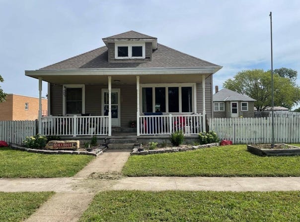 1105 Redick Ave, Creighton, NE 68729