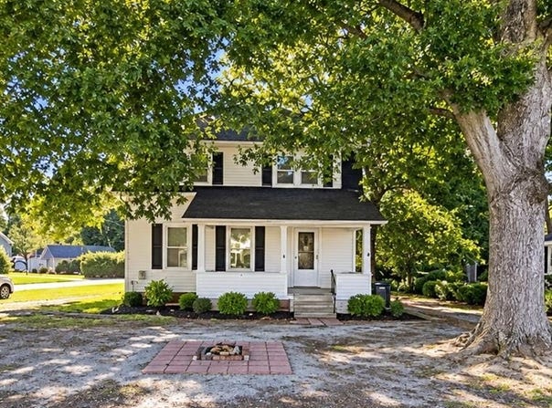 3146 Monroe Avenue, Exmore, VA 23350