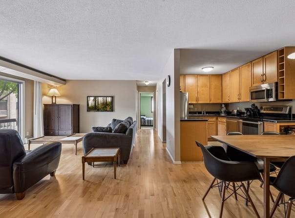 5410 Three Points Boulevard, Mound, MN 55364
