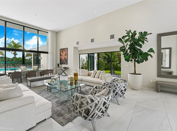 16629 BOTANIKO DR, Weston, FL 33326