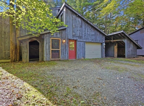 85 Upper Access Road, Hinesburg, VT 05461