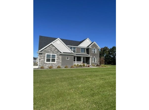 11730 Hillside Drive, Dexter, MI 48130