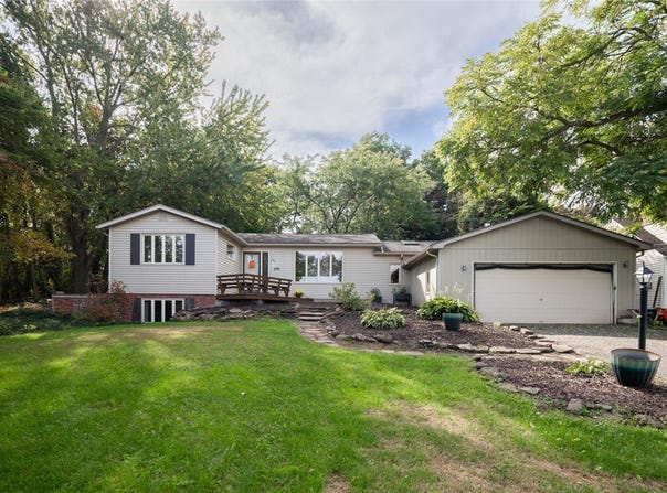 576 East Avenue, Brockport, NY 14420
