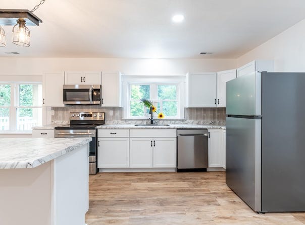 2165 E 400 S Road, Wabash, IN 46992