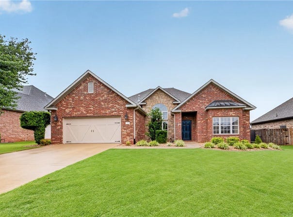 3504 SW Baybridge Cove, Bentonville, AR 72712