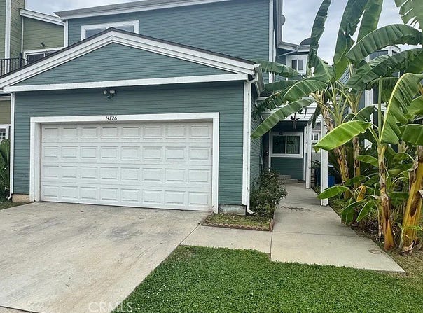 14726 Tupper, Panorama City, CA 91402