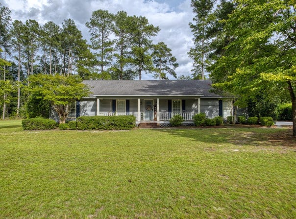 152 Walnut Street, Barnwell, SC 29812