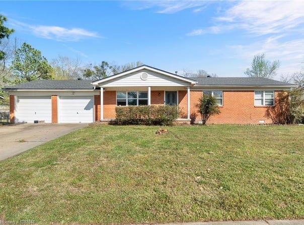 8005 Holly AVE, Fort Smith, AR 72908
