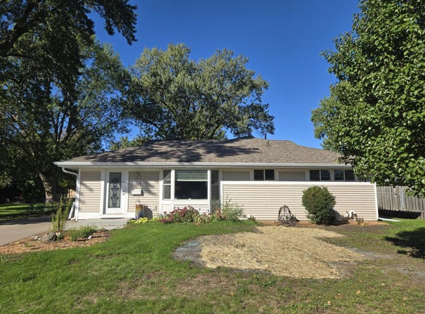 5347 Morgan Avenue N, Brooklyn Center, MN 55430