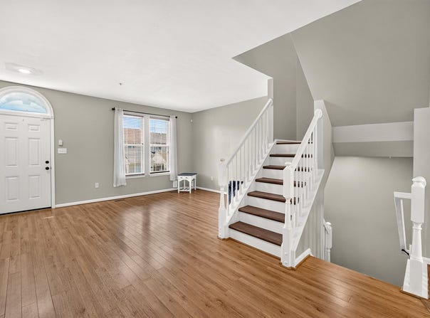 2433 LAKESIDE Drive, FREDERICK, MD 21702