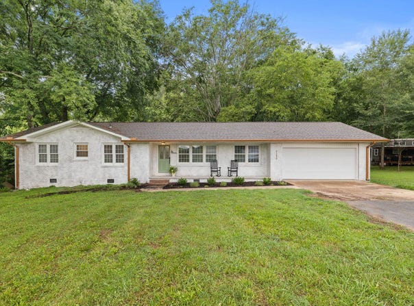 4350 Co Rd 200, Florence, AL 35633