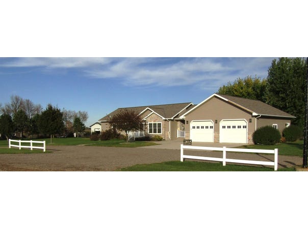 4378 Highway 212, Montevideo, MN 56265