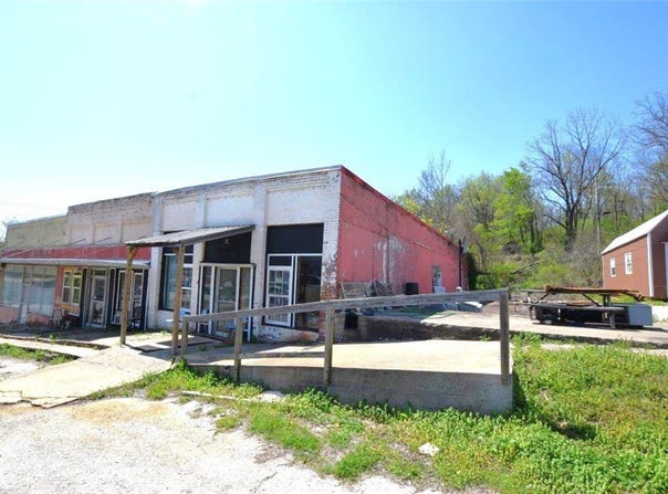 106 Main Street, Watts, OK 74964