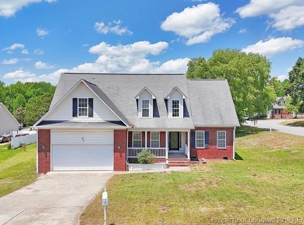 10 Pender Road, Spring Lake, NC 28390