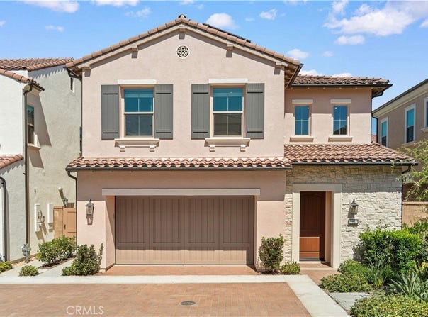 106 Glydon, Irvine, CA 92618