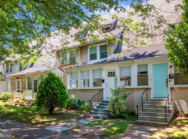 14 ADMIRAL Boulevard, DUNDALK, MD 21222