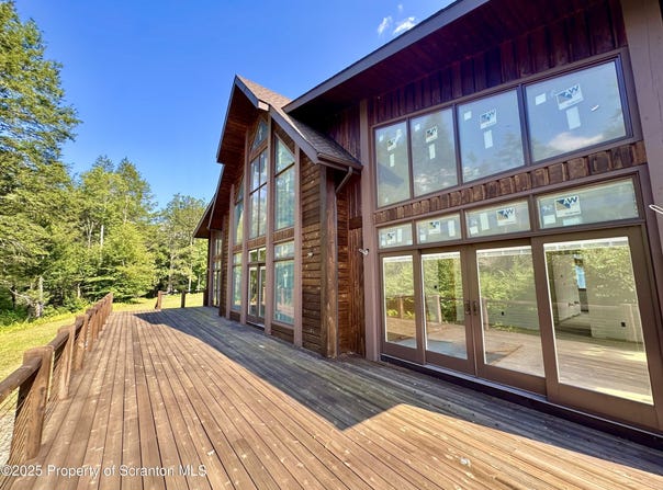 4382 River Road, Equinunk, PA 18417