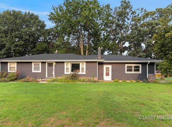 7381 Sunset Avenue, Jenison, MI 49428