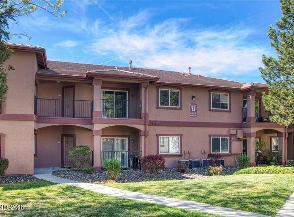 6850 Sharlands Avenue, Reno, NV 89523