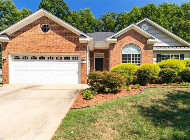 945 Wellesley Place Drive, Lewisville, NC 27023