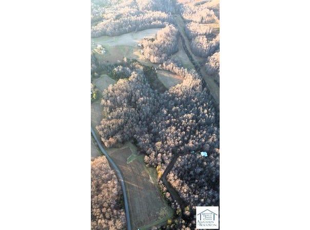 Mt Vernon Rd, Axton, VA 24054