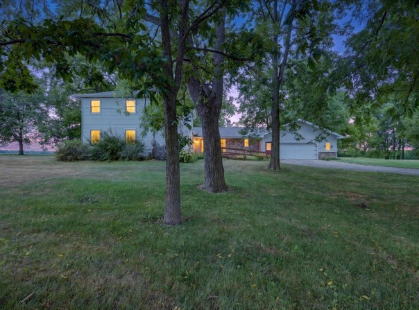 11012 Green Lake Road, Middleville, MI 49333