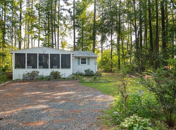7015 DIAGONAL ST, EXMORE, VA 23350