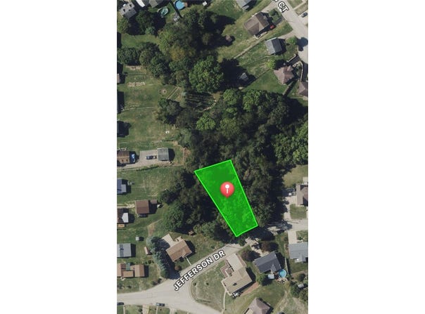Jefferson Dr, Monessen, PA 15062
