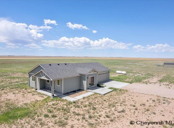 304 CONROY CT, Carpenter, WY 82054