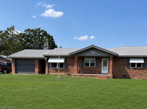 109854 4750 RD, Muldrow, OK 74948