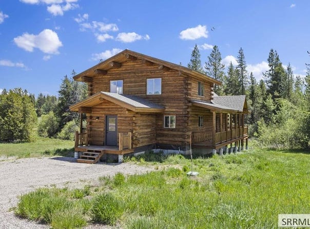 1644 Shadow Loop S, Ashton, ID 83420