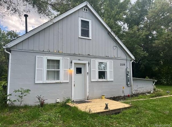 3336 E Pierson Road, Genesee Twp, MI 48506
